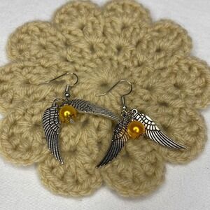 Harry Potter Winged Earrings, Golden Snitch Inspired Earrings, Novelty‎ Jewelry